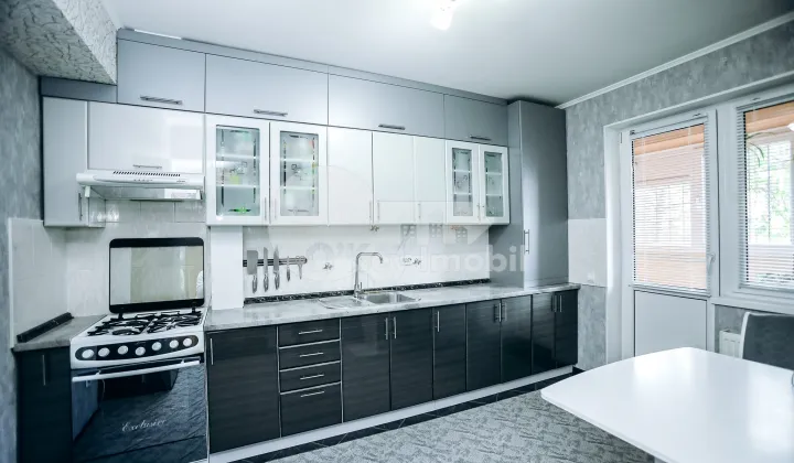 Квартира, Ботаника, ГРЕНОБЛЯ