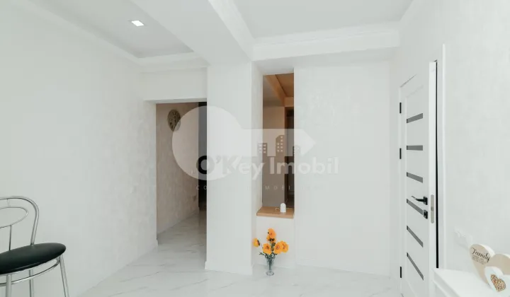 Apartament, Centru, ROMANĂ