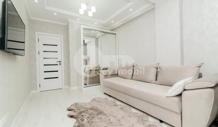 Apartament, Centru, ROMANĂ