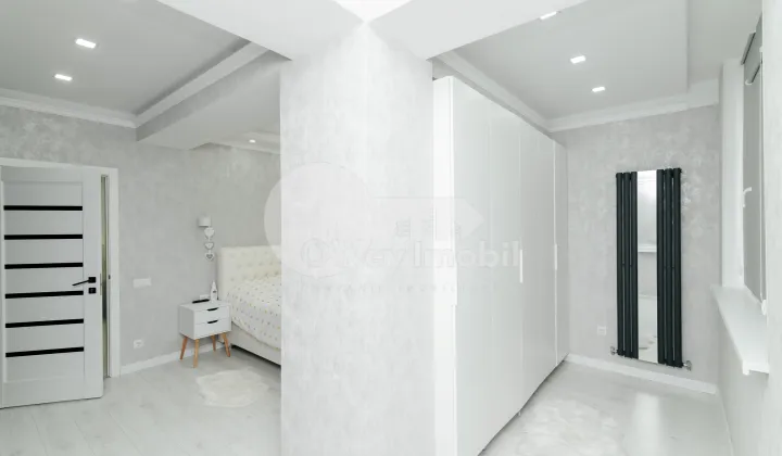 Apartament, Centru, ROMANĂ