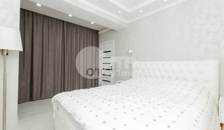 Apartament, Centru, ROMANĂ