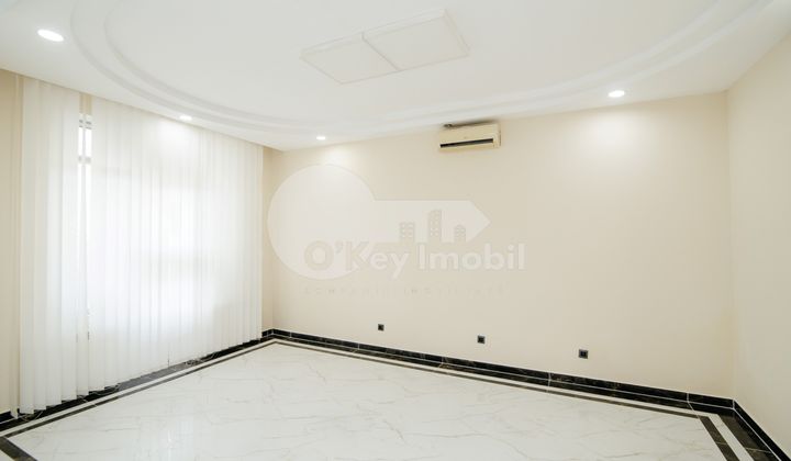 Офис, Центр, 31 АВГУСТА