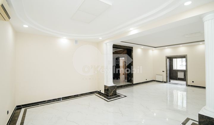 Офис, Центр, 31 АВГУСТА