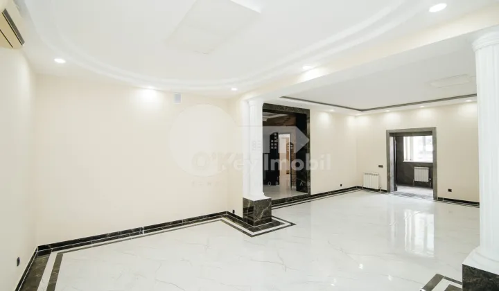 Офис, Центр, 31 АВГУСТА