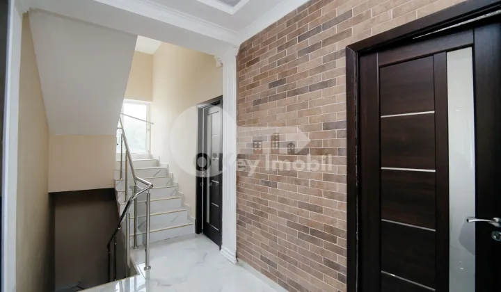 Офис, Центр, 31 АВГУСТА