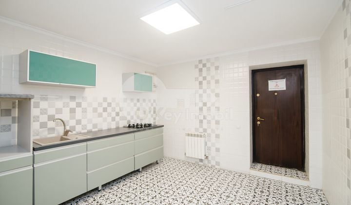 Офис, Центр, 31 АВГУСТА