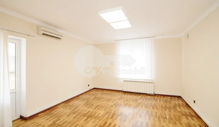 Офис, Центр, 31 АВГУСТА