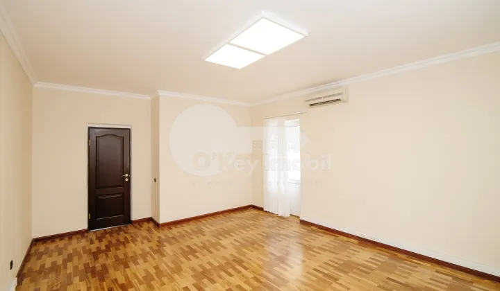 Офис, Центр, 31 АВГУСТА