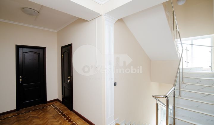 Офис, Центр, 31 АВГУСТА