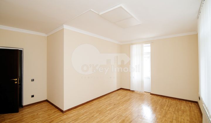 Офис, Центр, 31 АВГУСТА