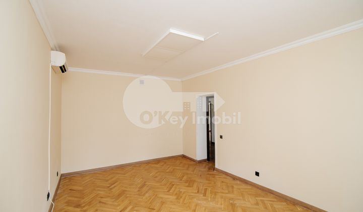 Офис, Центр, 31 АВГУСТА