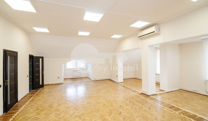 Офис, Центр, 31 АВГУСТА