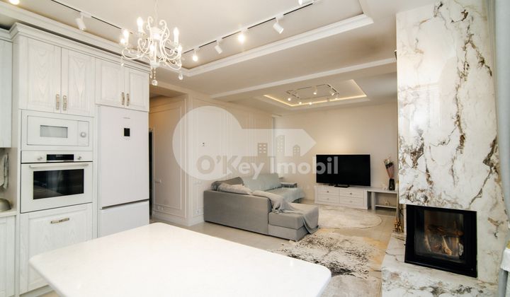 Casă, Centru, CIOCÂRLIEI