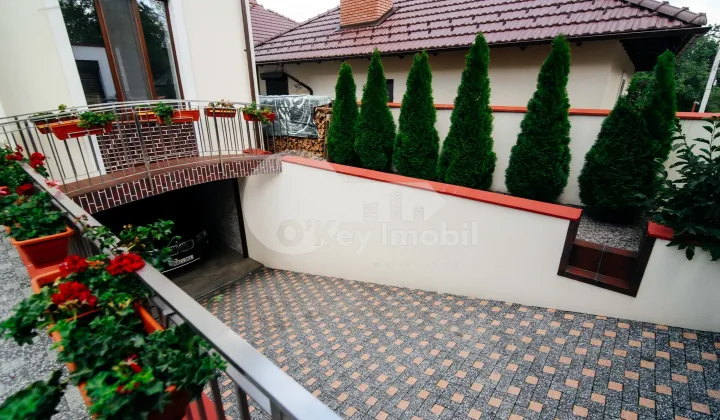 Casă, Centru, CIOCÂRLIEI