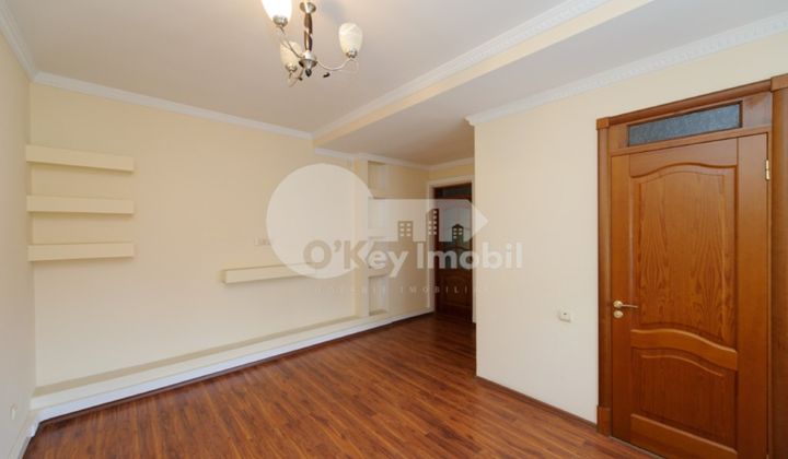 Комм. помещение, Центр, 31 АВГУСТА