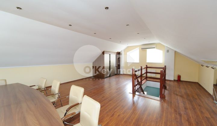 Комм. помещение, Центр, 31 АВГУСТА