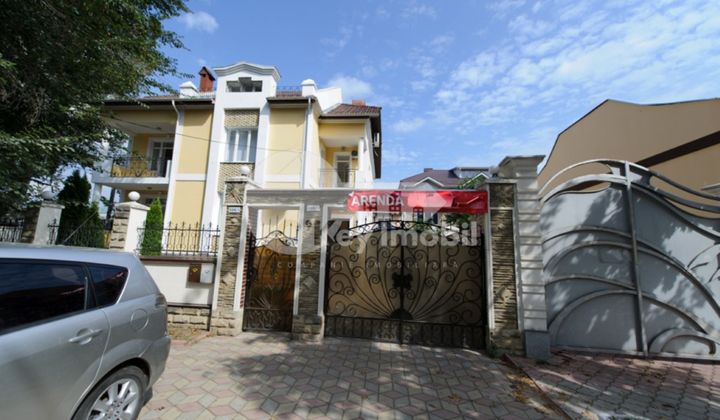 Комм. помещение, Центр, 31 АВГУСТА