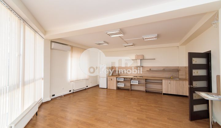 Комм. помещение, Центр, ЩУСЕВА