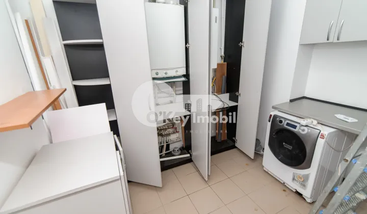 Комм. помещение, Центр, ЩУСЕВА