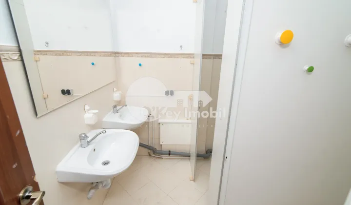 Комм. помещение, Центр, ЩУСЕВА