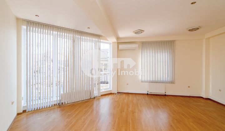 Комм. помещение, Центр, ЩУСЕВА