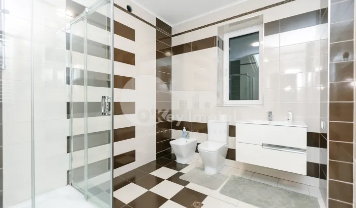 Дом, Рышкановка, ИХИЛ ШРАЙБМАН