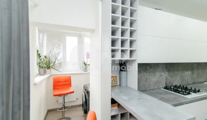 Квартира, Телецентр, КОНСТАНТИН ВЫРНАВ