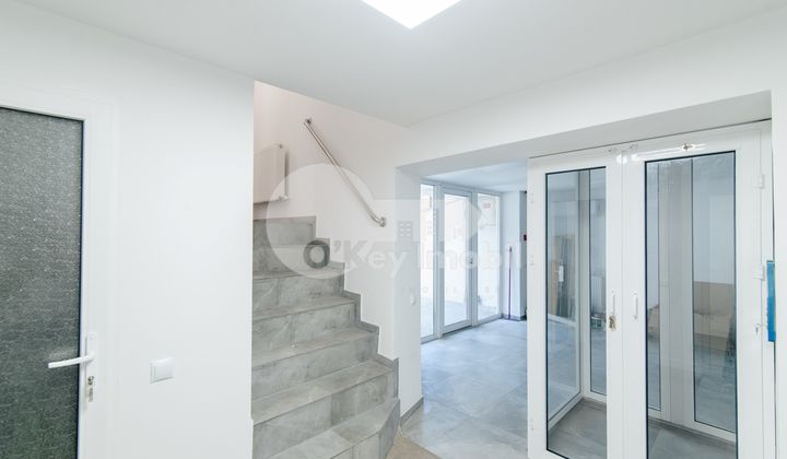 Дом, ПАЖУРИЙ