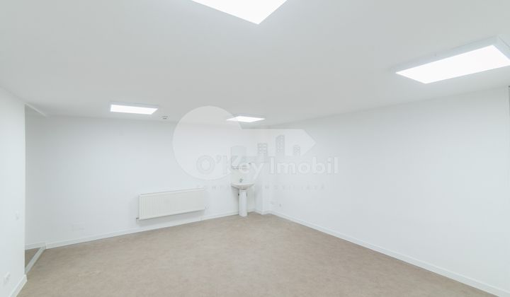 Дом, ПАЖУРИЙ