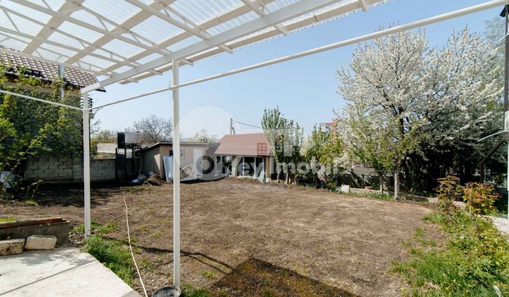 Дом, ПАЖУРИЙ