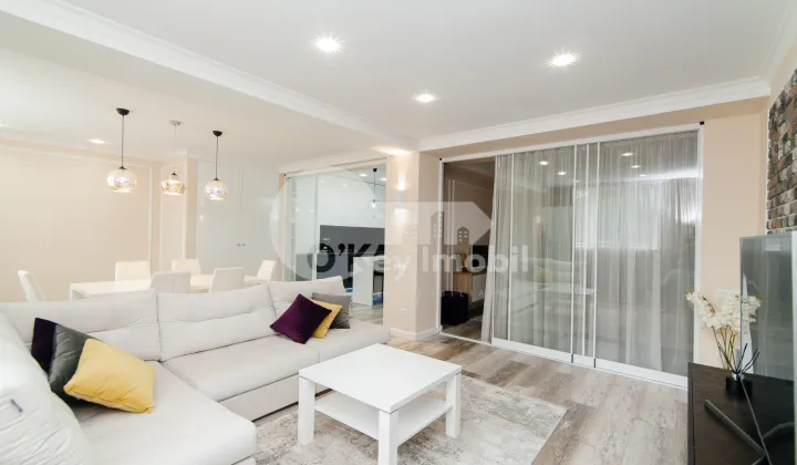 Apartament, Centru, MELESTIU