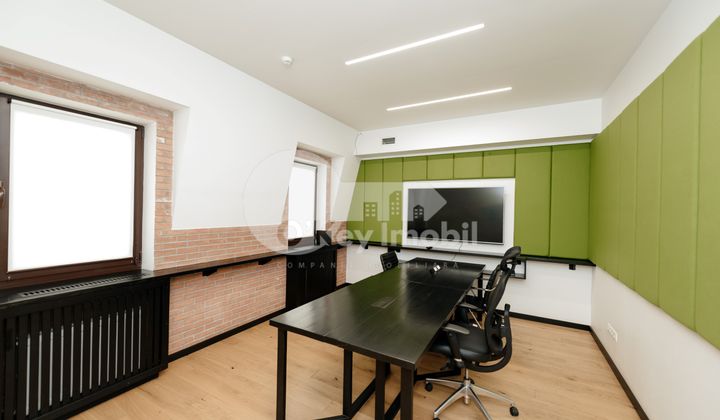 Oficiu, Centru, EUGEN DOGA