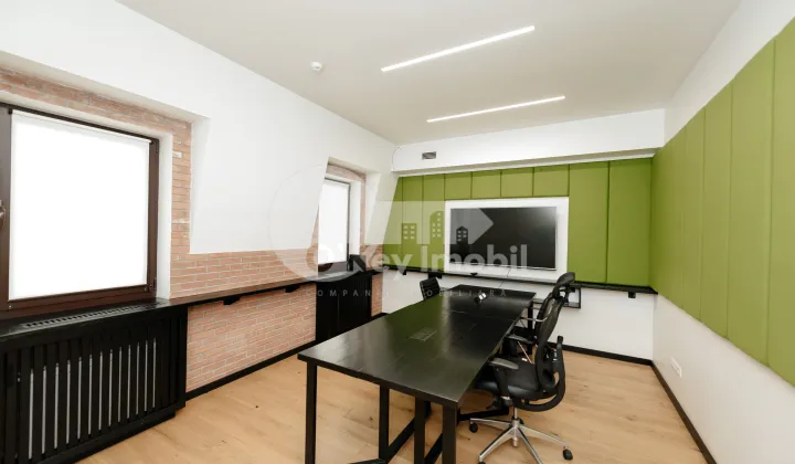 Офис, Центр, ЕВГЕНИЙ ДОГА