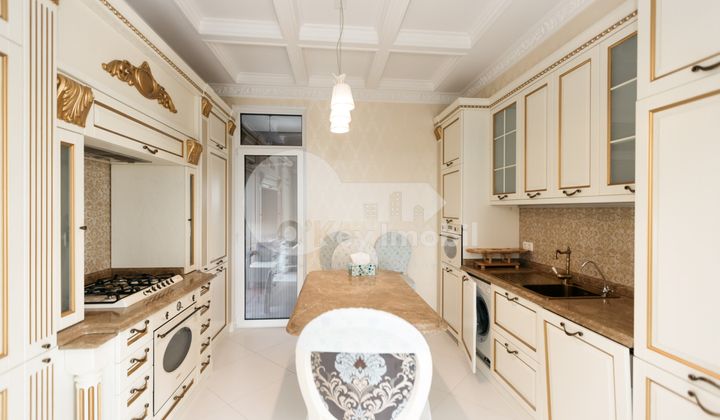 Квартира, Центр, А. МАТЕЕВИЧ