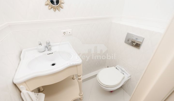 Квартира, Центр, А. МАТЕЕВИЧ