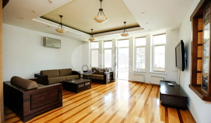 Casă, Centru, MALINA MICĂ