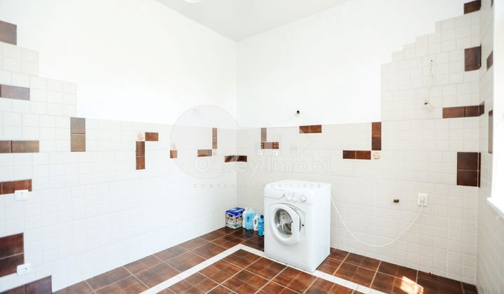 Дом, Центр, МАЛАЯ МАЛИНА