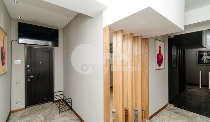 Penthouse, Centru, LEV TOLSTOI