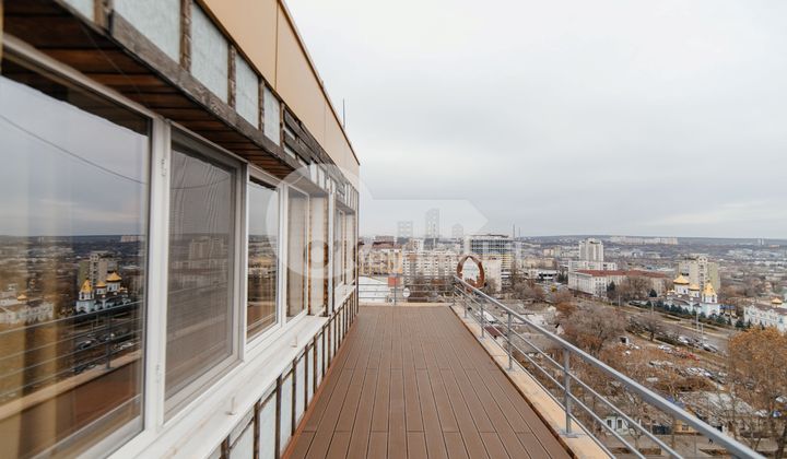 Penthouse, Centru, LEV TOLSTOI