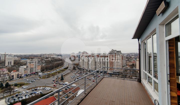 Penthouse, Centru, LEV TOLSTOI