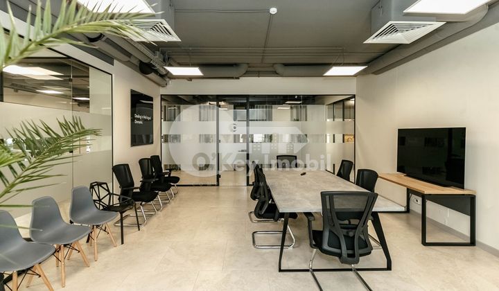 Oficiu, Centru, PETRU MOVILĂ