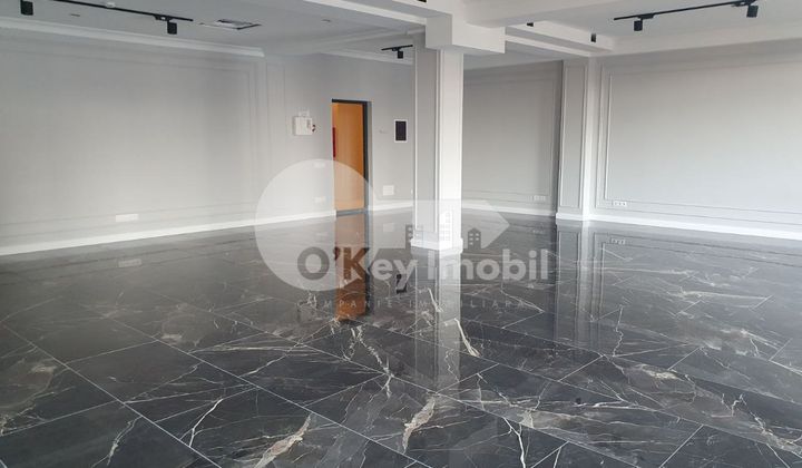 Oficiu, Centru, MIHAI EMINESCU