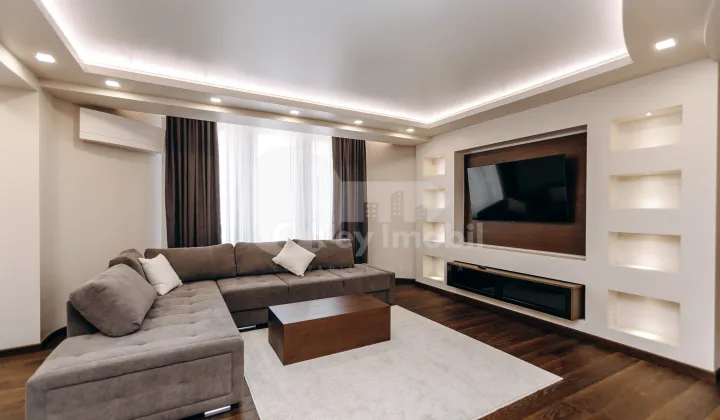 Apartament, Centru, VALEA TRANDAFIRILOR