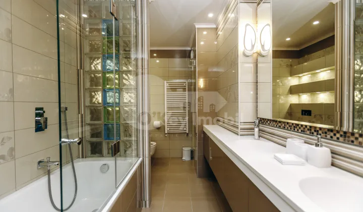 Apartament, Centru, VALEA TRANDAFIRILOR