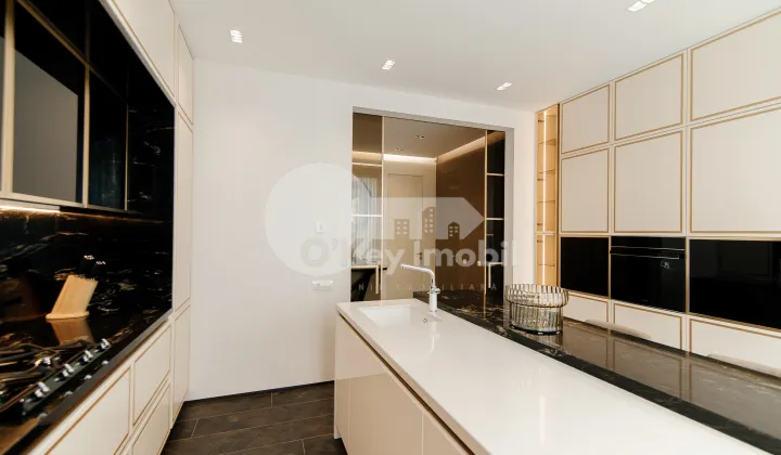 Penthouse, Centru, TIGHINA