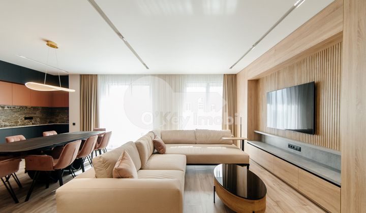 Квартира, Центр, ТРИКОЛОРУЛУЙ