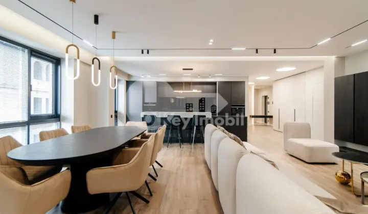 Apartament, Centru, TEATRULUI