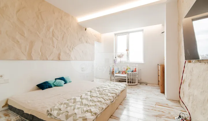 Penthouse, DURLEȘTI