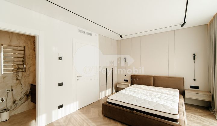 Таунхаус, Телецентр, ЛАКУЛУЙ