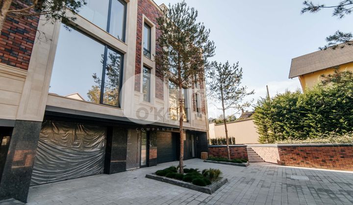 Таунхаус, Телецентр, ЛАКУЛУЙ